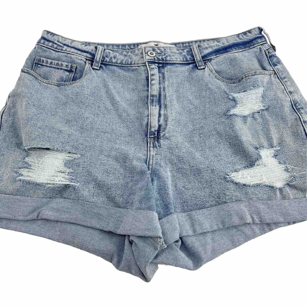 Hollister NWT! Denim Curvy Ultra High-Rise Light Wash Denim Mom Short 17 33